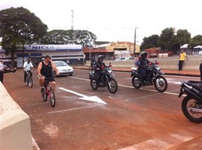 Trânsito nas trincheiras na entrada de Sarandi é liberado